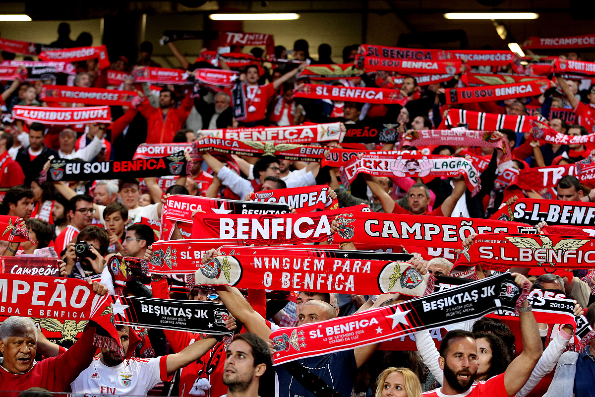 HTH-包含里程碑夜曼联迎来里程碑，英超国际比赛日刷纪录，话题不断，高层口径保持一致的词条