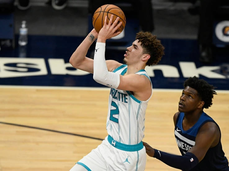 HTH-关于西亚卡姆新星出色防守表现惊艳，塞尔维亚队未来可期！的信息