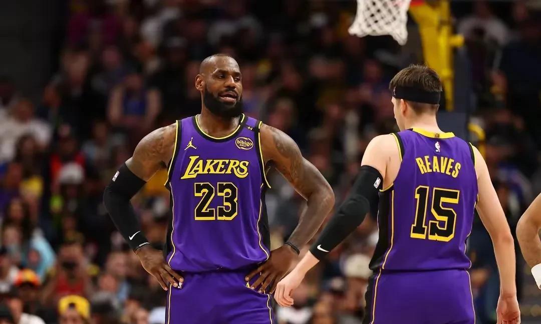 华体会体育-包含詹姆斯在湖人比赛中势不可挡,绝杀引发热议!的词条